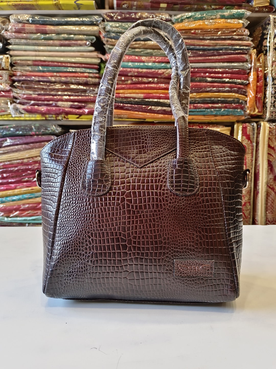 BRL L02 Brown Leather Handbag - Image 2